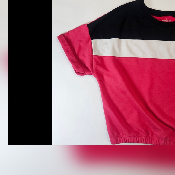 Soho NY & Co Cropped Sweater Womens Medium Pink Glack White Colorblock 80s Style - Picture 2 of 6